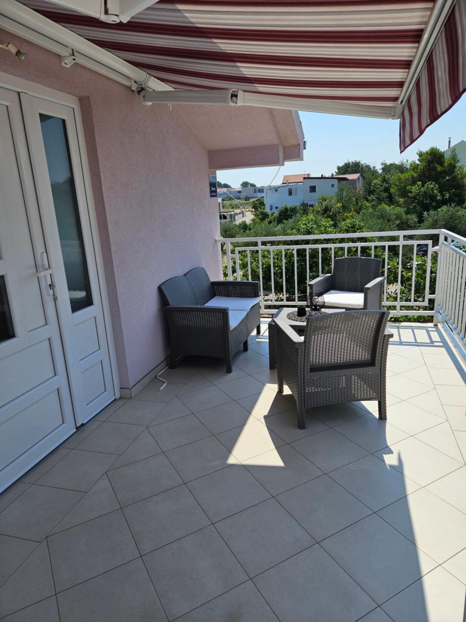 Apartment Vip Pirovac Exterior foto